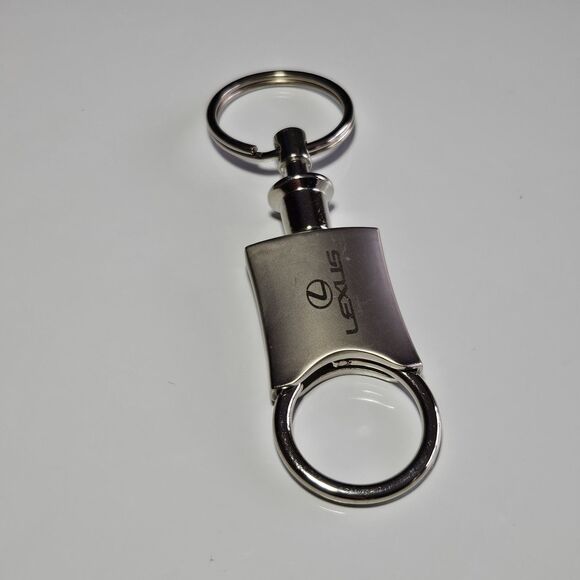 Vintage Lexus Pull A Part Valet Key Chain Keyring Chrome Silver Tone Keychain - Picture 10 of 11